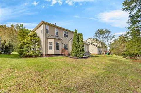 Exterior - 2989 Maple Branch Dr, High Point, NC 27265 photo 3 of 6