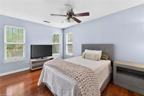 Bedroom - 2989 Maple Branch Dr, High Point, NC 27265 photo 5 of 8