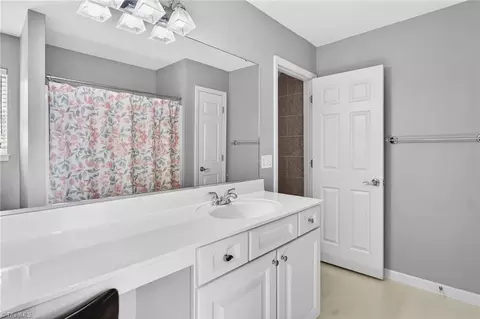 Bath - 2989 Maple Branch Dr, High Point, NC 27265 photo 5 of 5