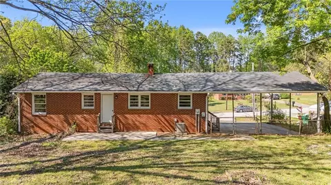 Exterior - 502 Abbie Ave, High Point, NC 27263 photo 3 of 4
