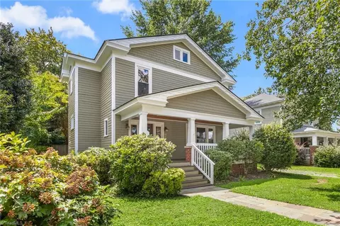 104 Wilson St E, Mebane, NC 27302