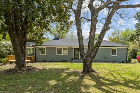 4120 Holts Chapel Rd, Greensboro, NC 27401