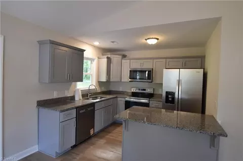 Kitchen - 304 E 8th Street 8th St, Lexington, NC 27295 photo 1 of 2