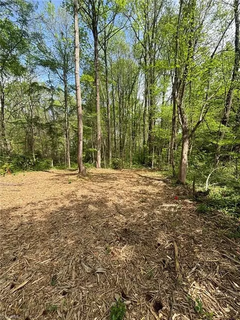 3808 Chicory Ln, Greensboro, NC 27405