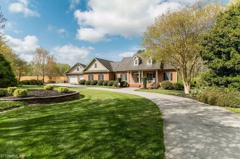848 Hebron Church Rd, Winston Salem, NC 27107