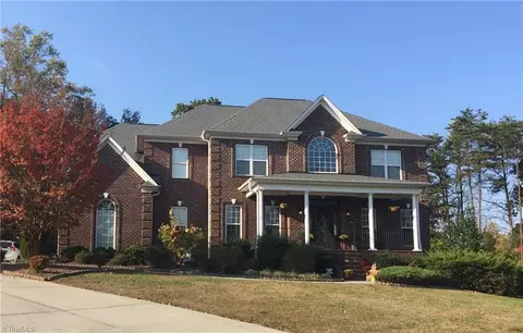 283 Heatherwood Dr, Winston Salem, NC 27107