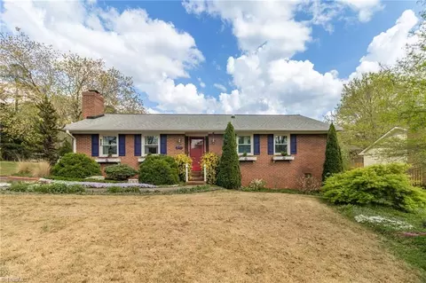 343 Merrimont Dr, Winston Salem, NC 27106