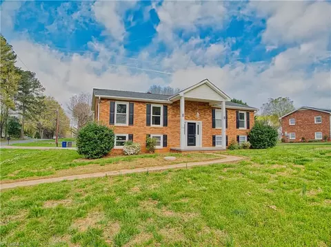 5100 Murray Rd, Winston Salem, NC 27106