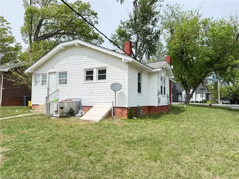 Exterior - 212 Moore Ave E, High Point, NC 27263 photo 1 of 2