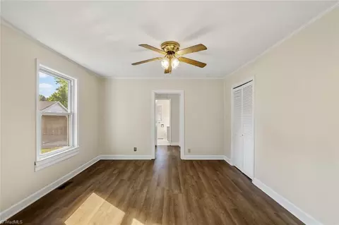 Bedroom - 231 Sunset Dr, High Point, NC 27262 photo 5 of 5