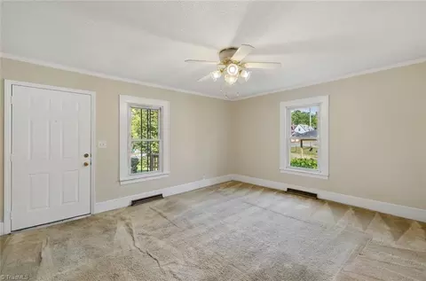 Living - 231 Sunset Dr, High Point, NC 27262 photo 3 of 5