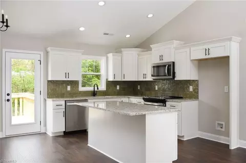 Kitchen - 108 Unity St, Thomasville, NC 27360 photo 1 of 4