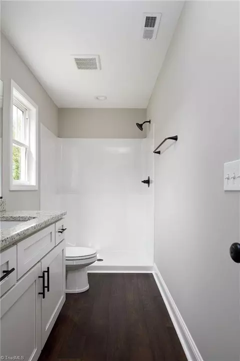 Bath - 108 Unity St, Thomasville, NC 27360 photo 1 of 3
