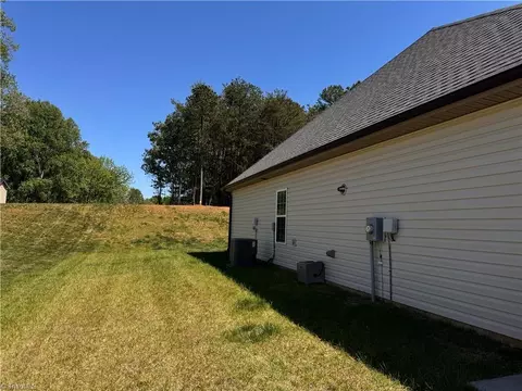 Exterior - 204 Shadow Trl, Clemmons, NC 27012 photo 4 of 8