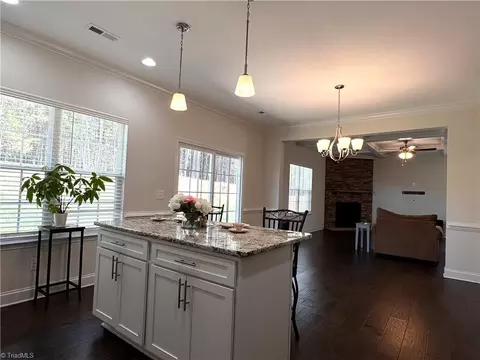 Kitchen - 204 Shadow Trl, Clemmons, NC 27012 photo 7 of 8