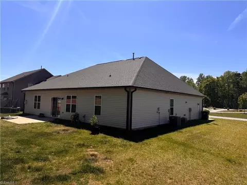 Exterior - 204 Shadow Trl, Clemmons, NC 27012 photo 5 of 8