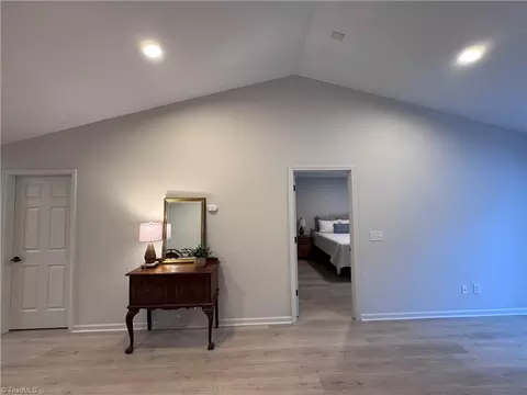Entry Way - 6830 Wellsley Ct, Clemmons, NC 27012 photo 2 of 3