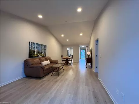 Entry Way - 6830 Wellsley Ct, Clemmons, NC 27012 photo 3 of 3