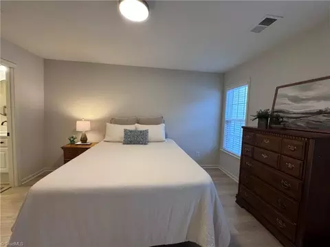 Bedroom - 6830 Wellsley Ct, Clemmons, NC 27012 photo 4 of 5