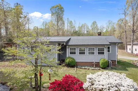 6579 Nc Highway 87, Graham, NC 27253