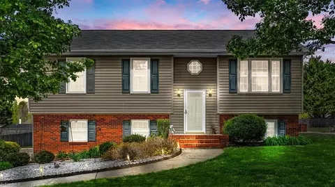 5604 Westlock Ct, Greensboro, NC 27407