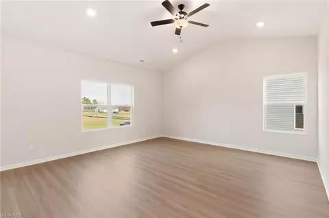 Living - 216 Macintosh Dr, King, NC 27021 photo 2 of 4