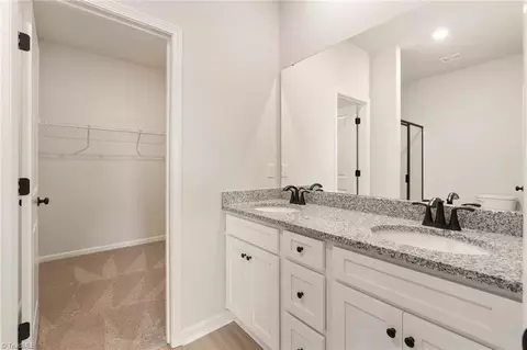 Entry Way - 216 Macintosh Dr, King, NC 27021 photo 4 of 7