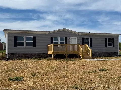 175 Little Elkin Church Rd, Ronda, NC 28670