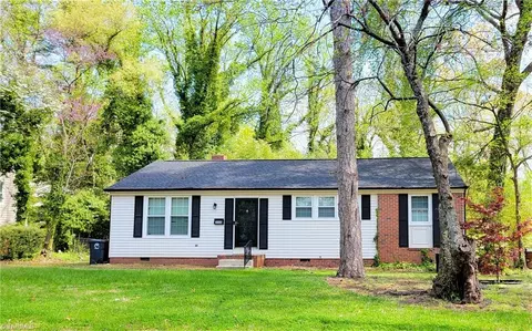2508 Hill N Dale Dr, Greensboro, NC 27408