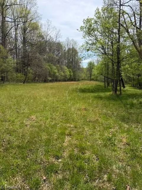 1636 Baker Crossroad Rd, Reidsville, NC 27320