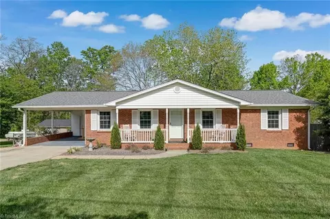 4165 Oak Haven Dr, Trinity, NC 27370
