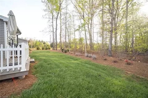 Exterior - 3703 Wheat St, High Point, NC 27265 photo 8 of 9