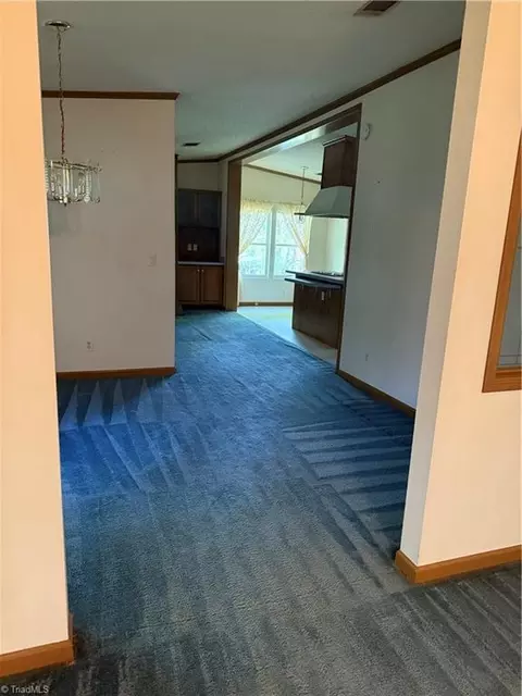 1095 Sechrist Loop, Pilot Mountain, NC 27041 photo 18
