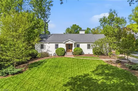4115 Dogwood Dr, Greensboro, NC 27410