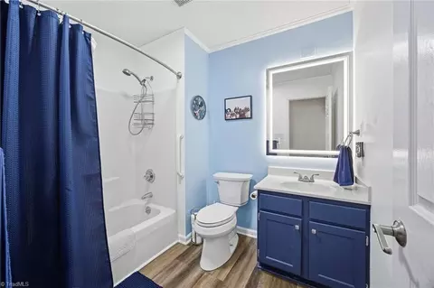 Bath - 146 Proctor Dr, Salisbury, NC 28147 photo 1 of 2