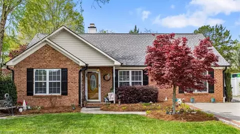 2031 Saponi Village Ct, Winston Salem, NC 27127