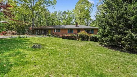 133 Circle Dr, Thomasville, NC 27360
