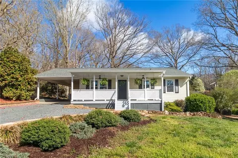 220 Roosevelt Rd, Asheboro, NC 27205