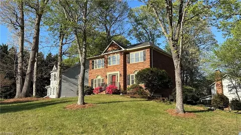 2251 Nettlebrook Dr, Winston Salem, NC 27106