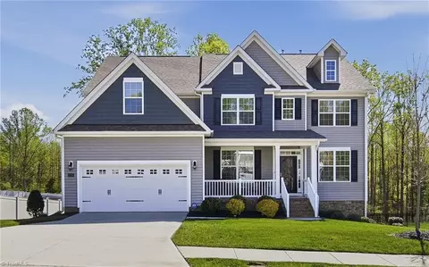 2138 Spring Wind Rd, Pfafftown, NC 27040