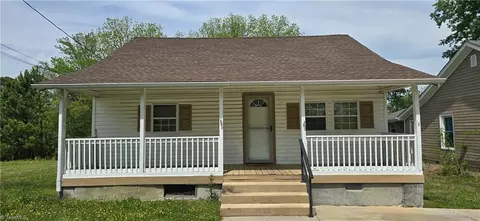 213 Kelly Pl, High Point, NC 27262