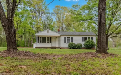 1851 Us Highway 311, Walnut Cove, NC 27052
