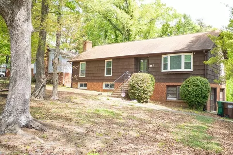 3108 Covewood St, High Point, NC 27265