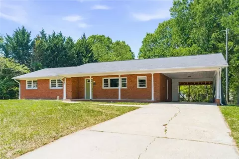 1015 Tabor St, High Point, NC 27262