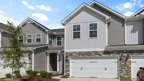 138 Briarwood Ln, Bermuda Run, NC 27006