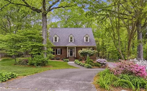 4220 Spring Rock Ct, Winston Salem, NC 27104