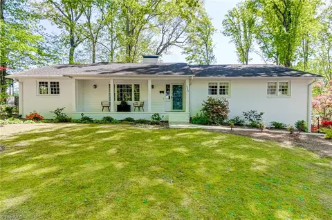 3900 Guinevere Ln, Winston Salem, NC 27104