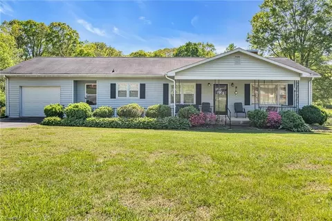 1325 Longview Ave, Salisbury, NC 28146