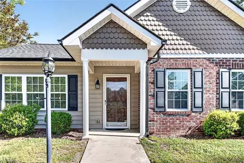 716 Dixon Ave #A, Asheboro, NC 27203