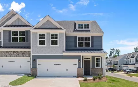 5211 Maple Blossom Trl, Greensboro, NC 27455